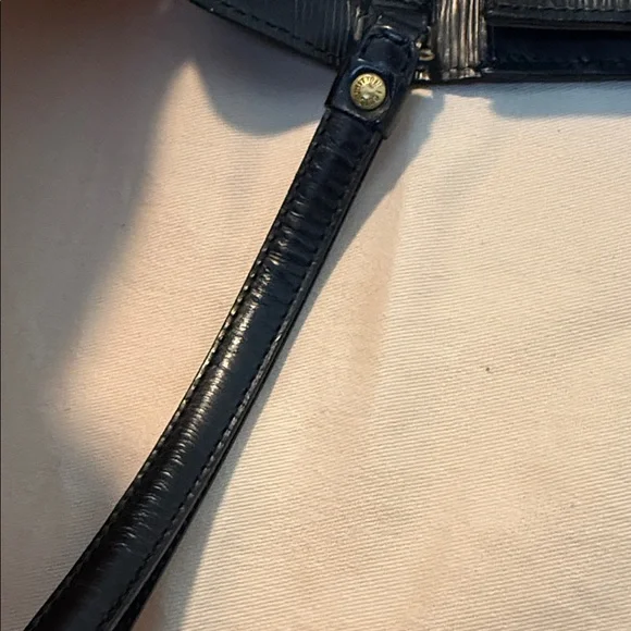Louis Vuitton Epi Pochette Sellier Draggone Black Clutch Bag
